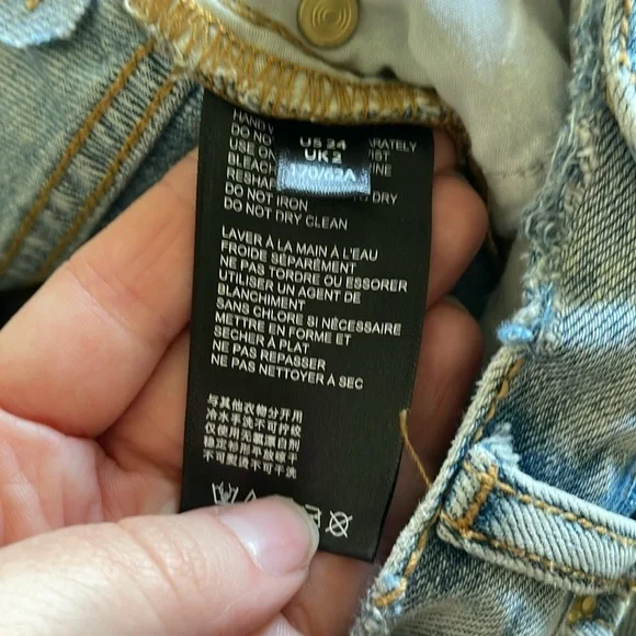 Urban Outfitters BDG Patchwork A-Line Denim Shorts Embroidered Size 24 - Picture 10 of 11